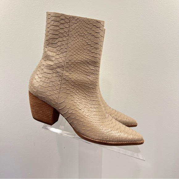 Matisse Caty Tan Snake Embossed Leather Boots - Picture 3 of 16